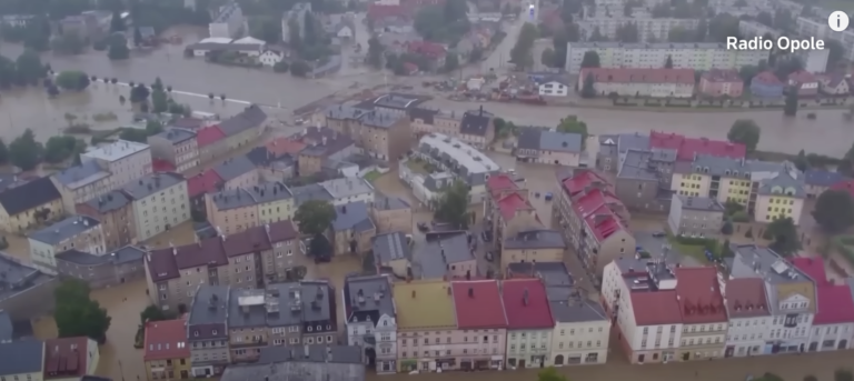 Six dead as floods ravage Eastern Europe